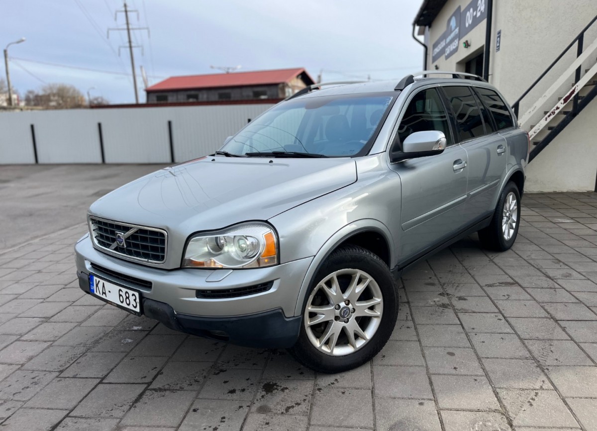 Volvo XC90