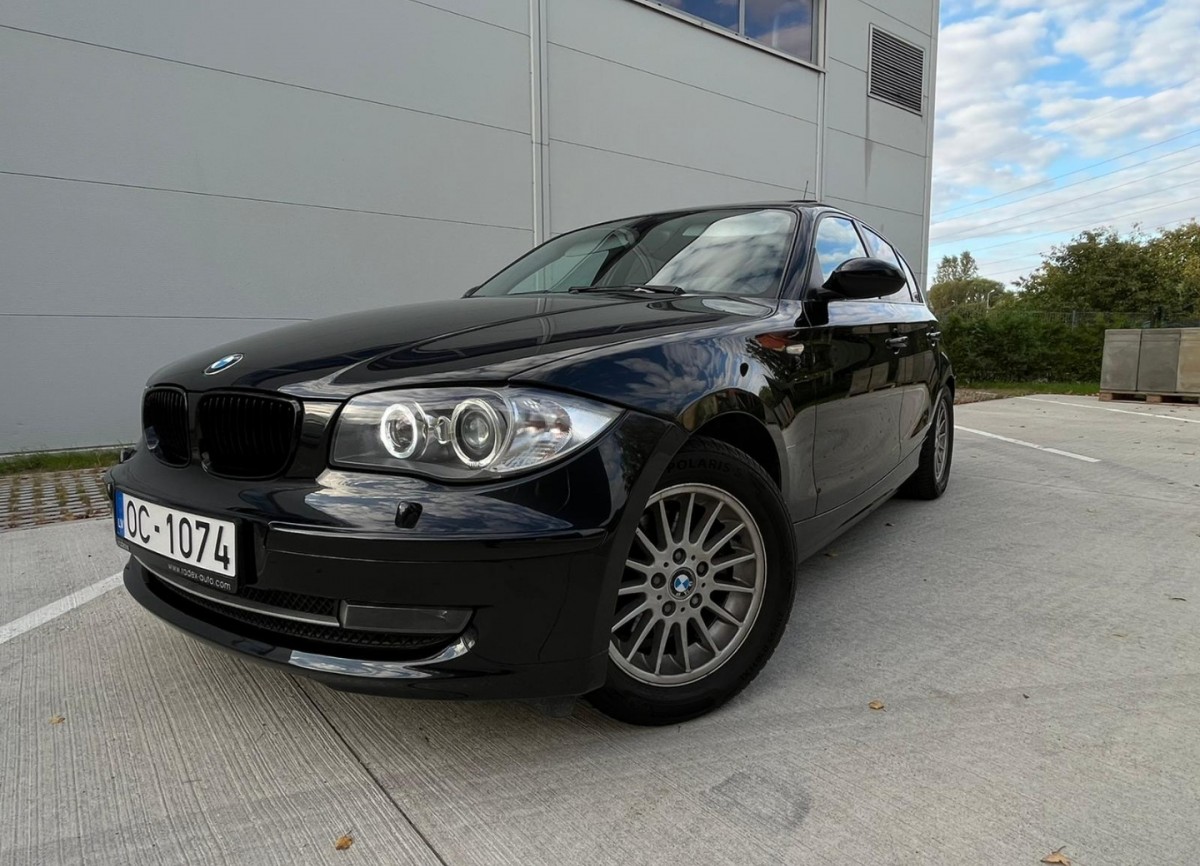 BMW 120