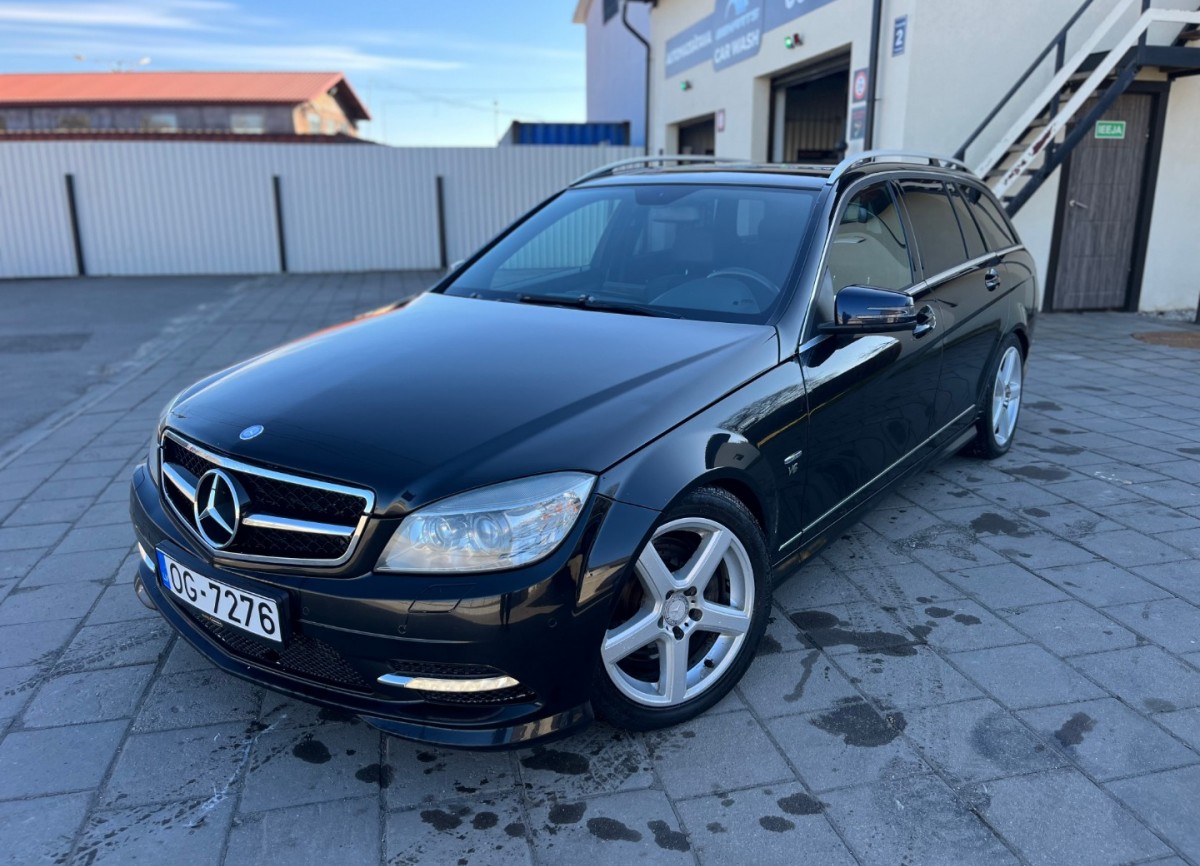 Mercedes-Benz C350