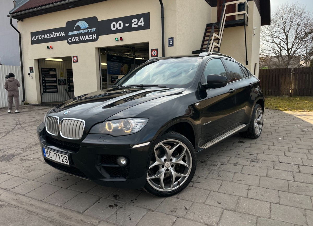 BMW X6