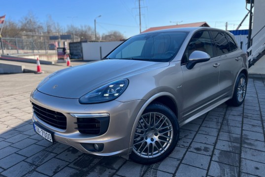 Porsche Cayenne S