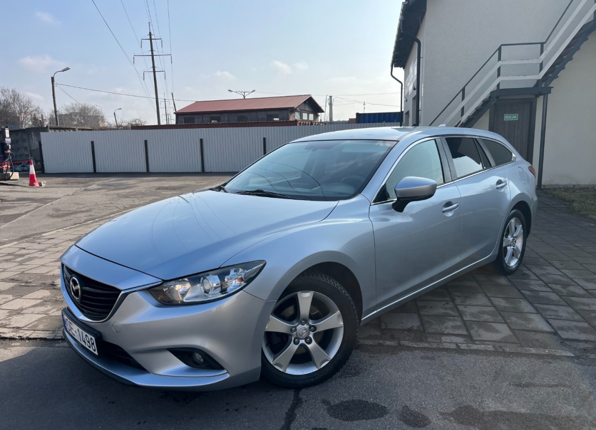 Mazda 6