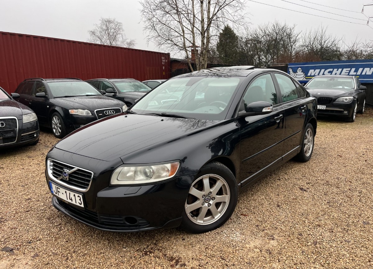 Volvo S40