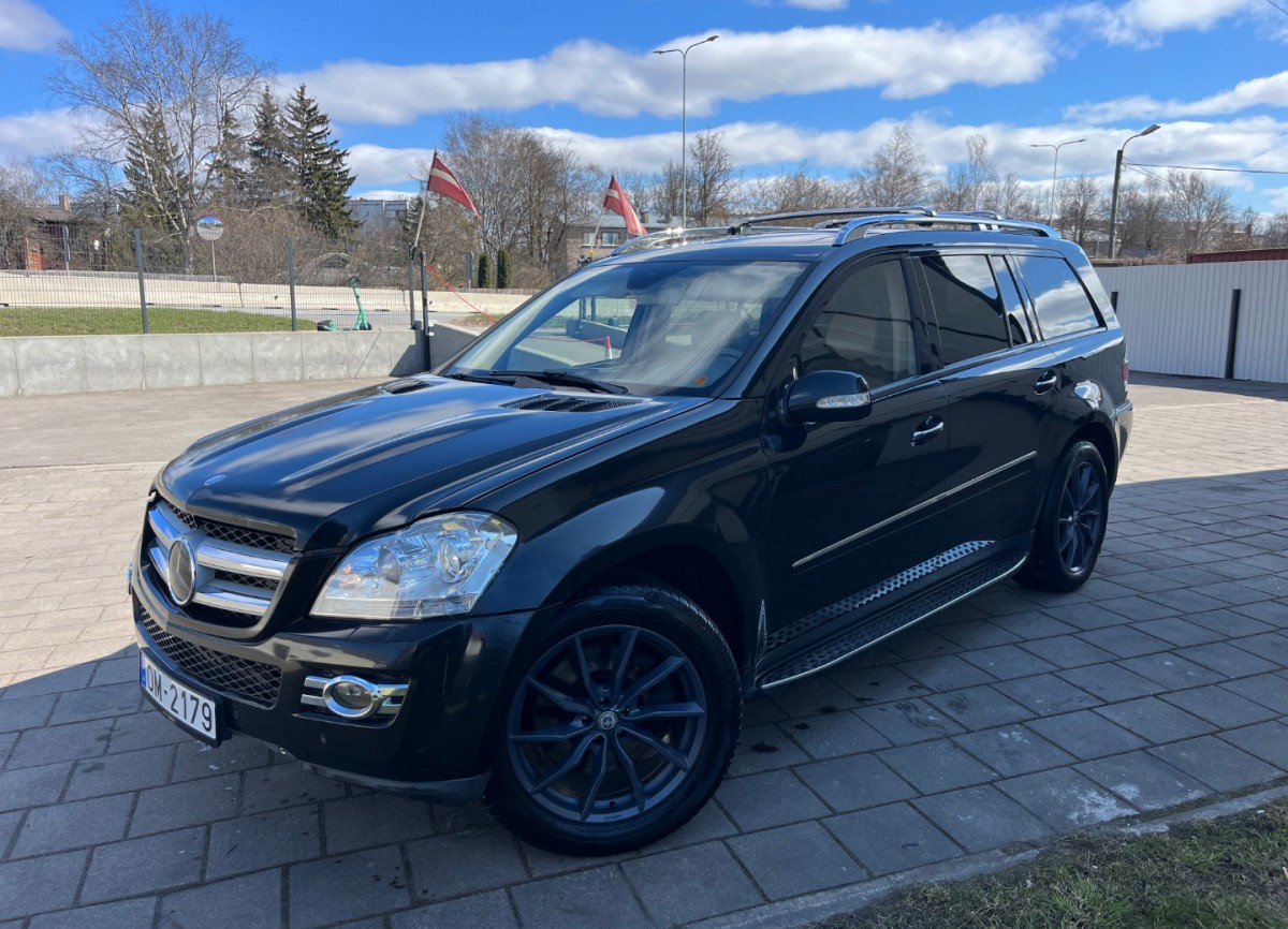 Mercedes-Benz GL420