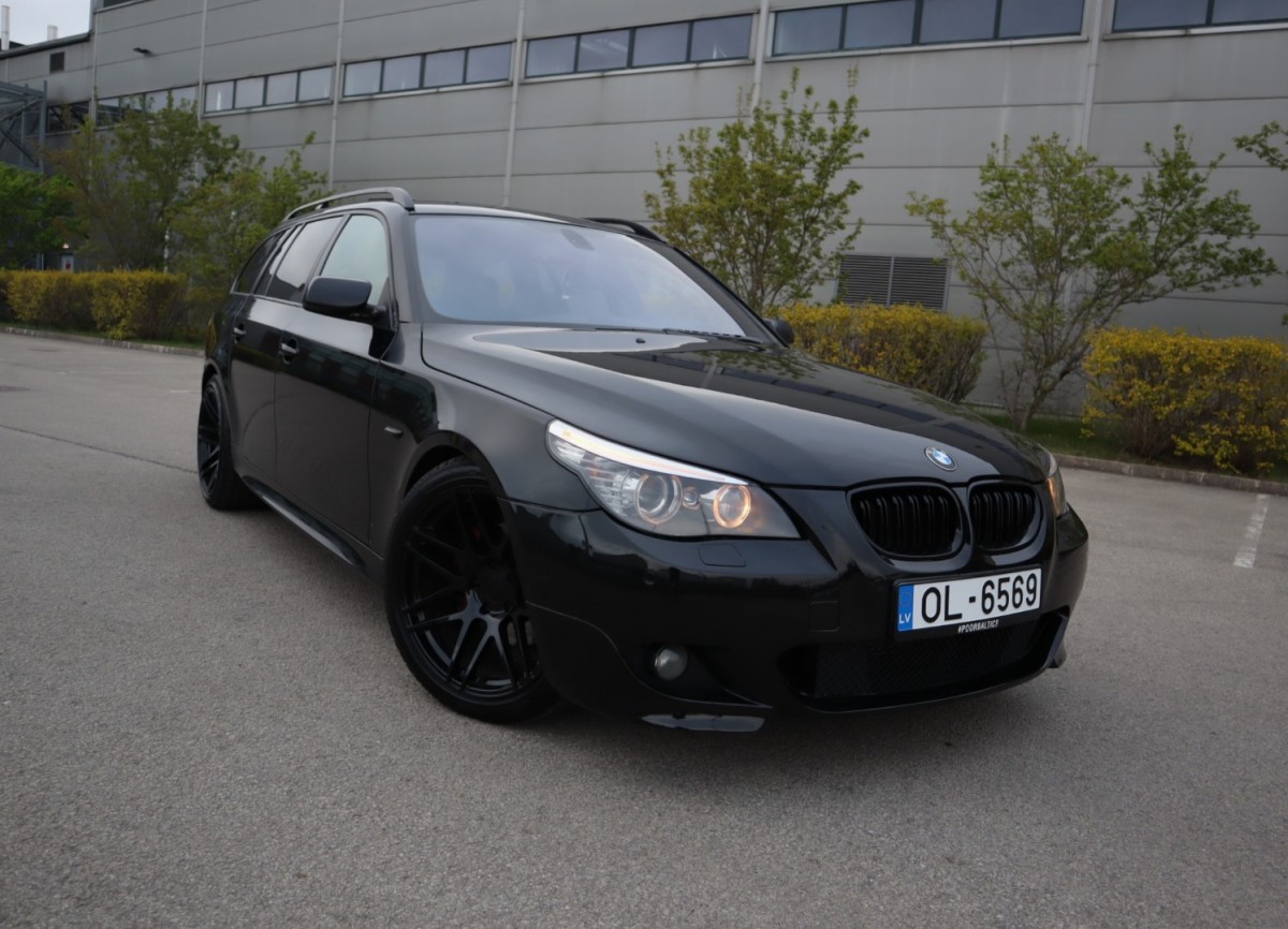 BMW 530