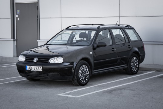 VW Golf 4