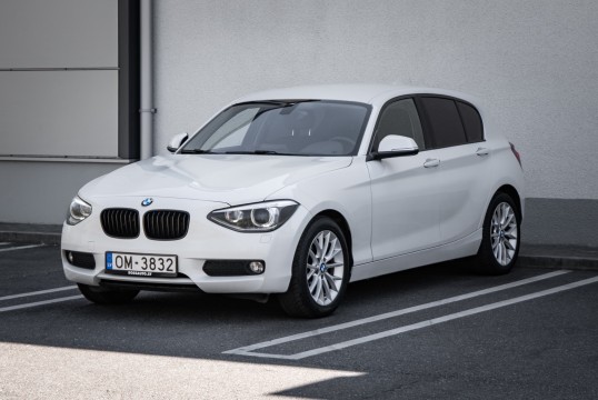 BMW 118