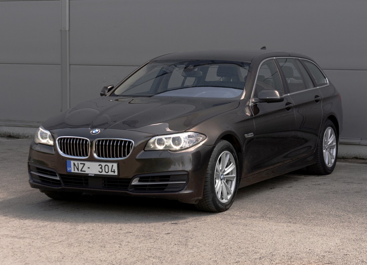 BMW 530
