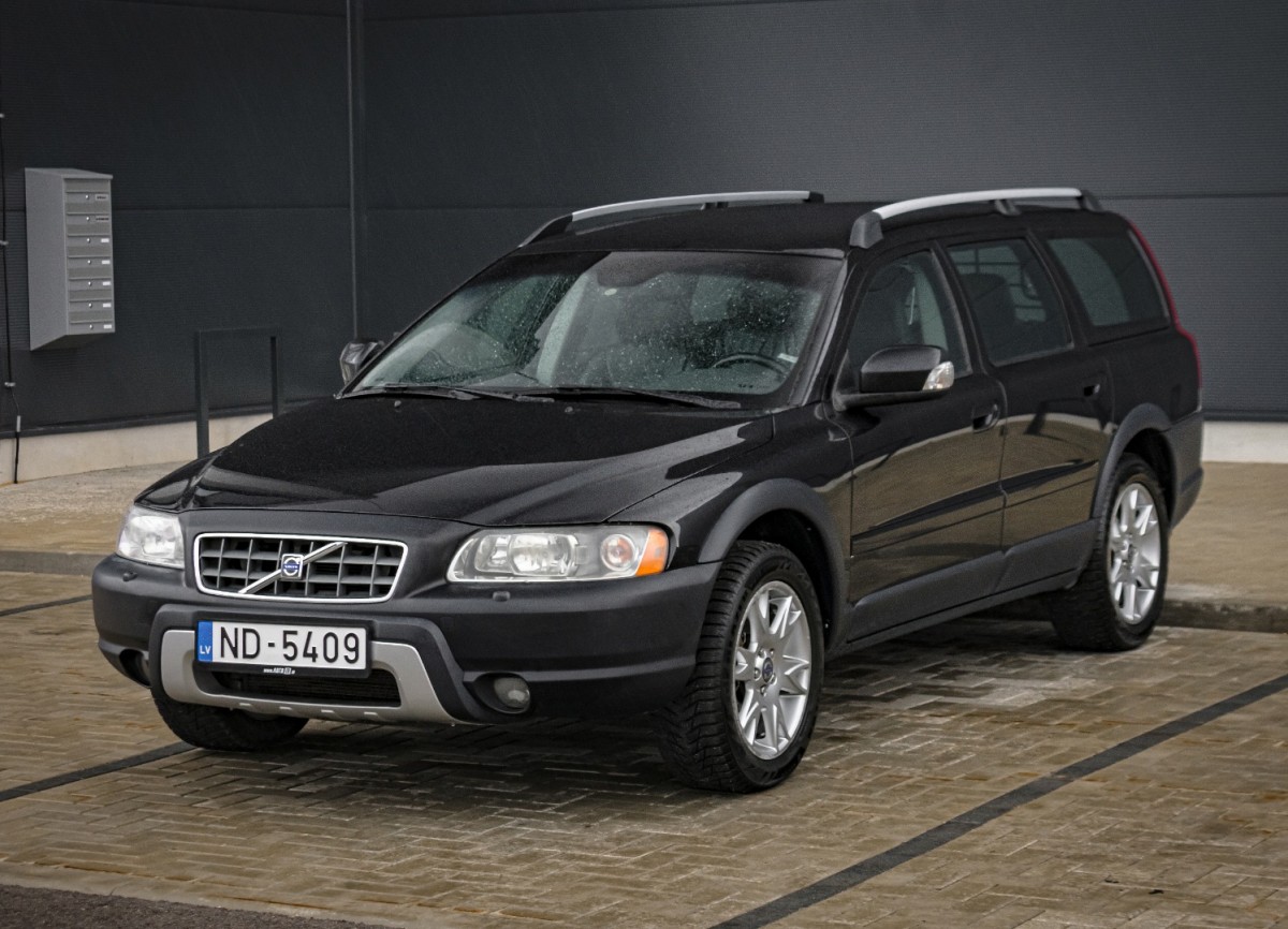 Volvo XC70