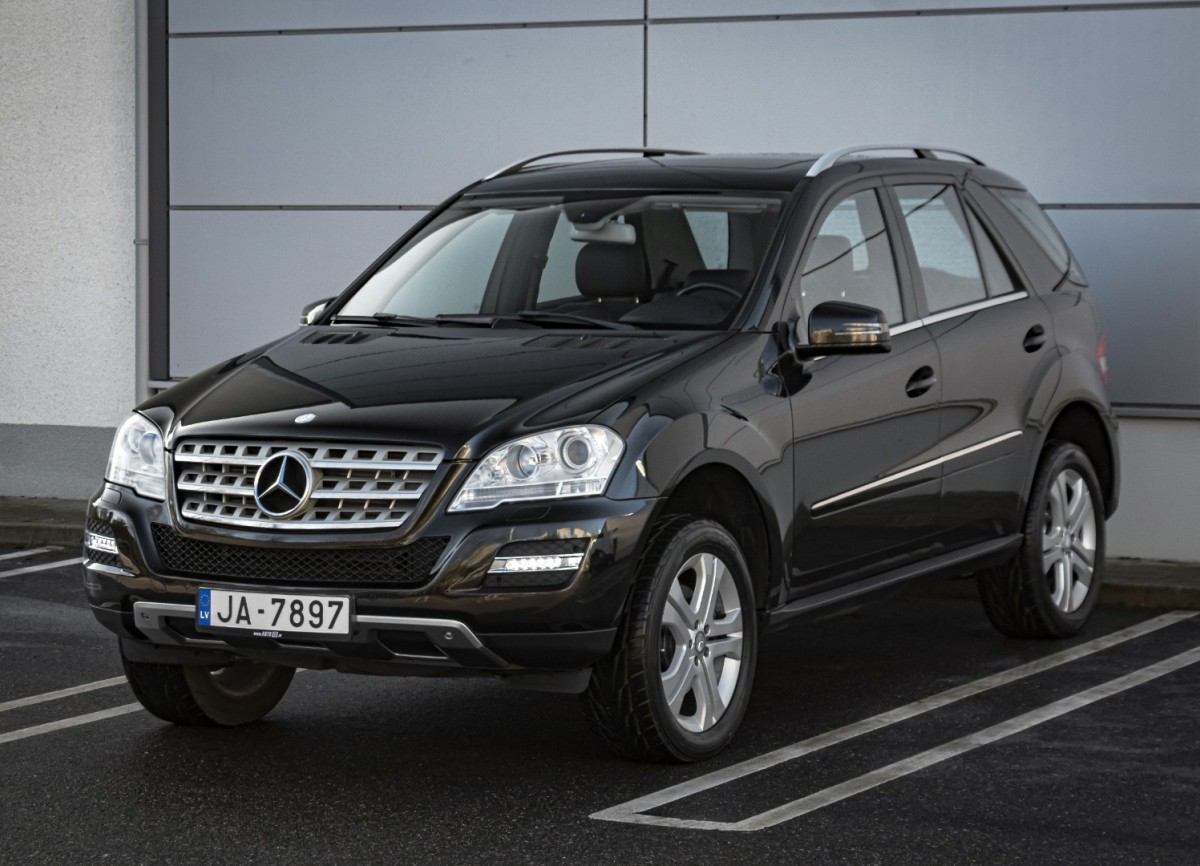 Mercedes-Benz ML350