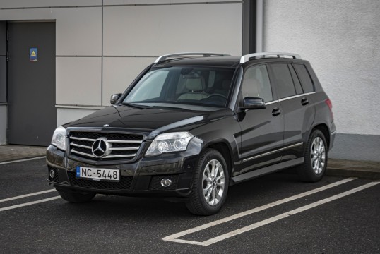 Mercedes-Benz GLK320