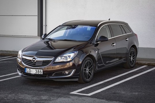 Opel Insignia
