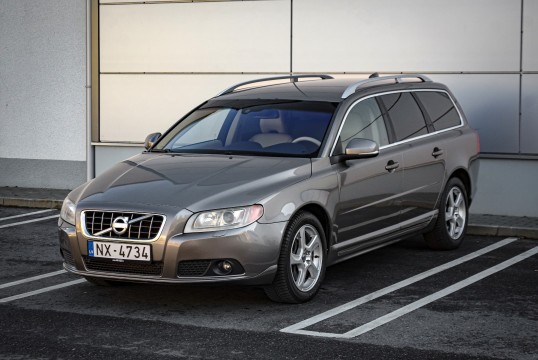 Volvo V70