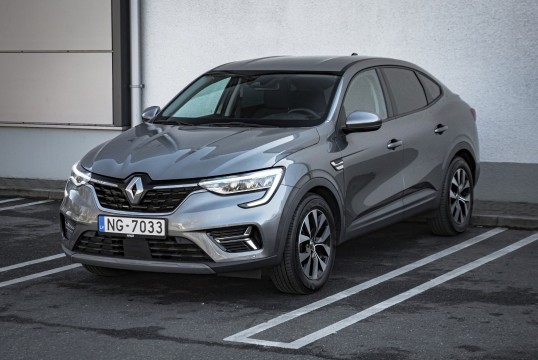 Renault Arkana E-Tech