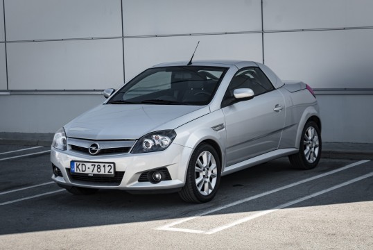 Opel Tigra