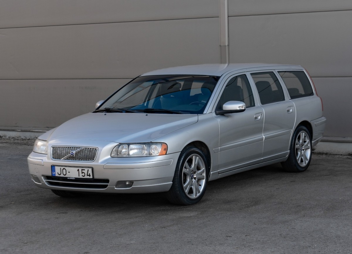 Volvo V70