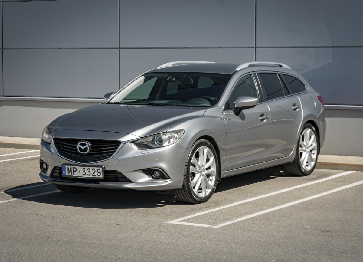 Mazda 6