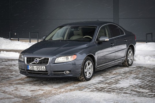 Volvo S80