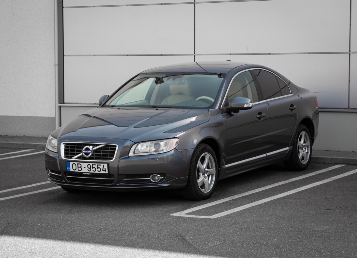 Volvo S80