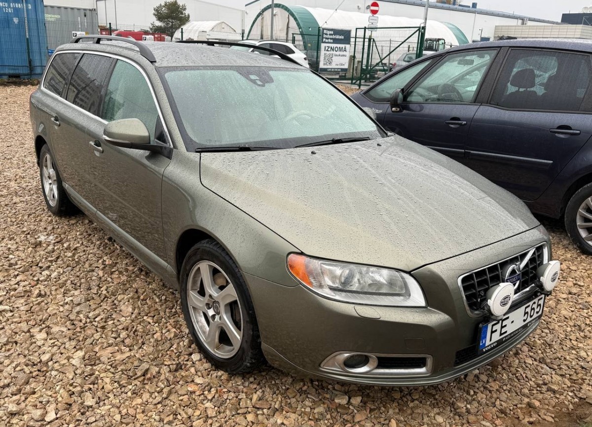 Volvo V70