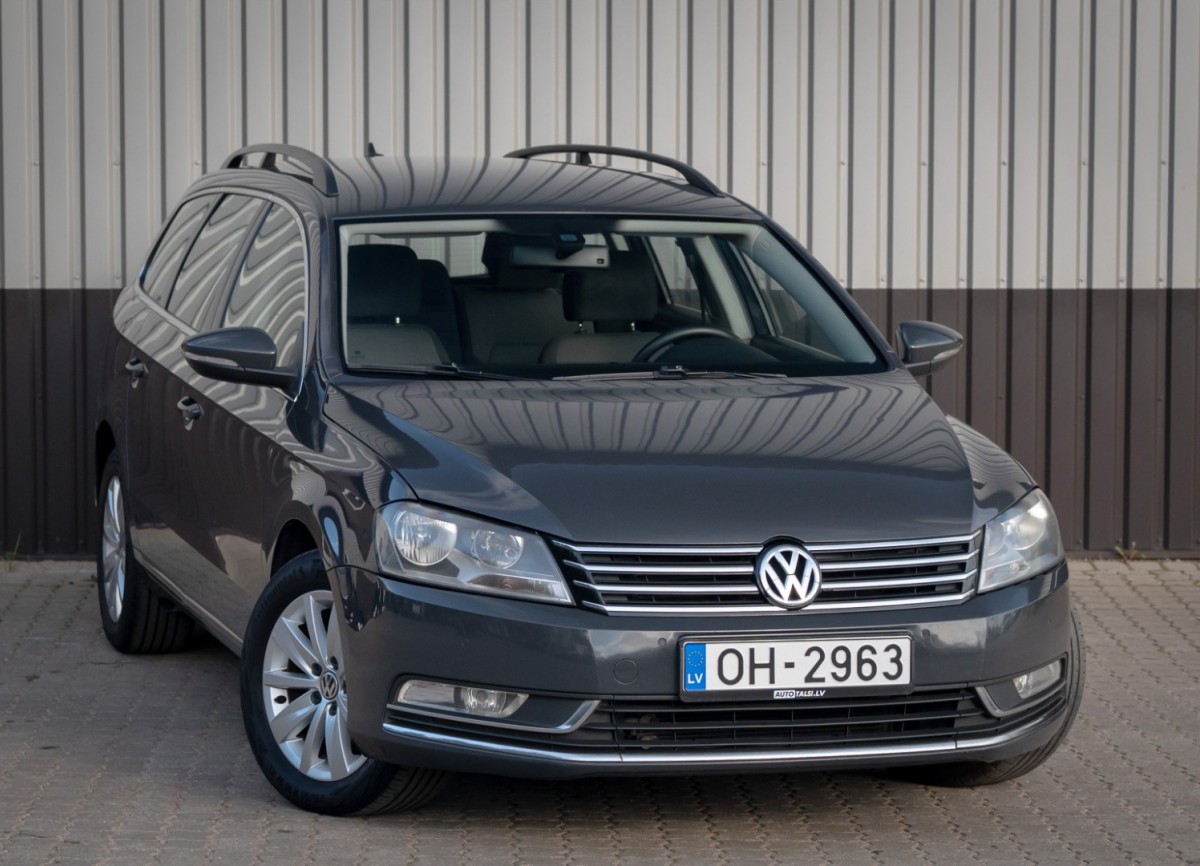 VW Passat (B7)