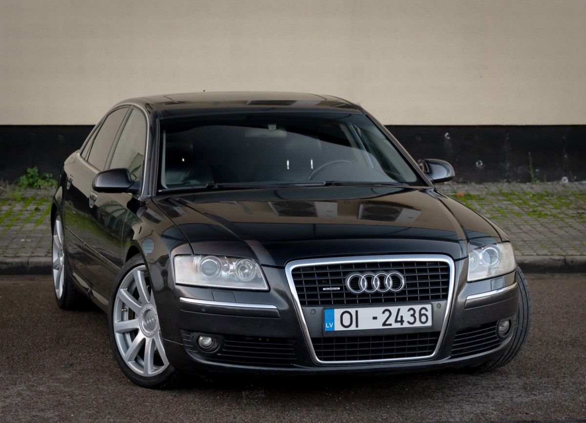 Audi A8