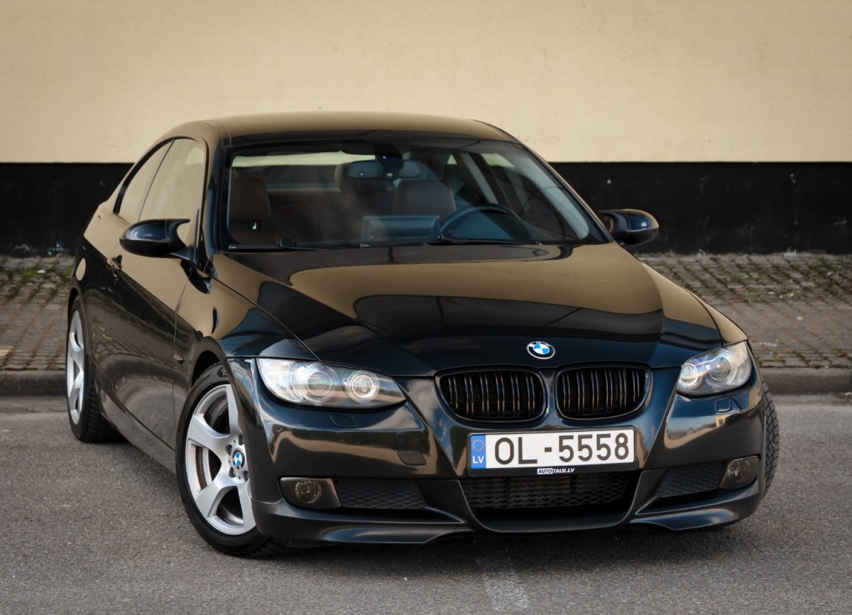 BMW 320