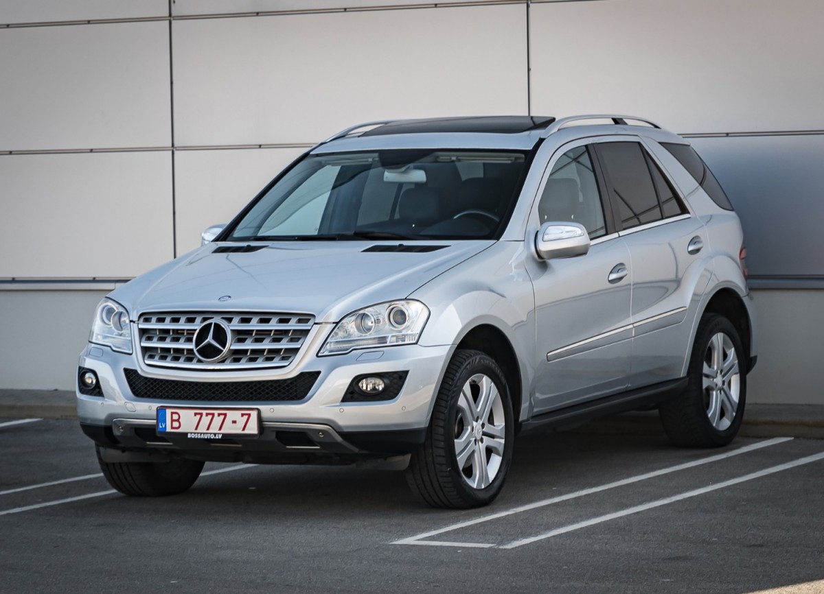 Mercedes-Benz ML350