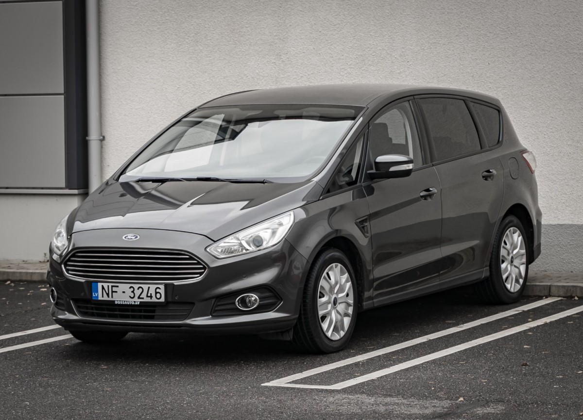 Ford S-Max