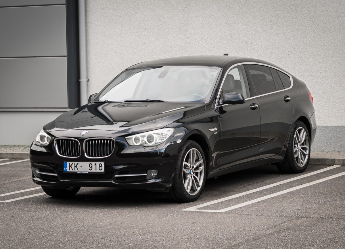BMW 530