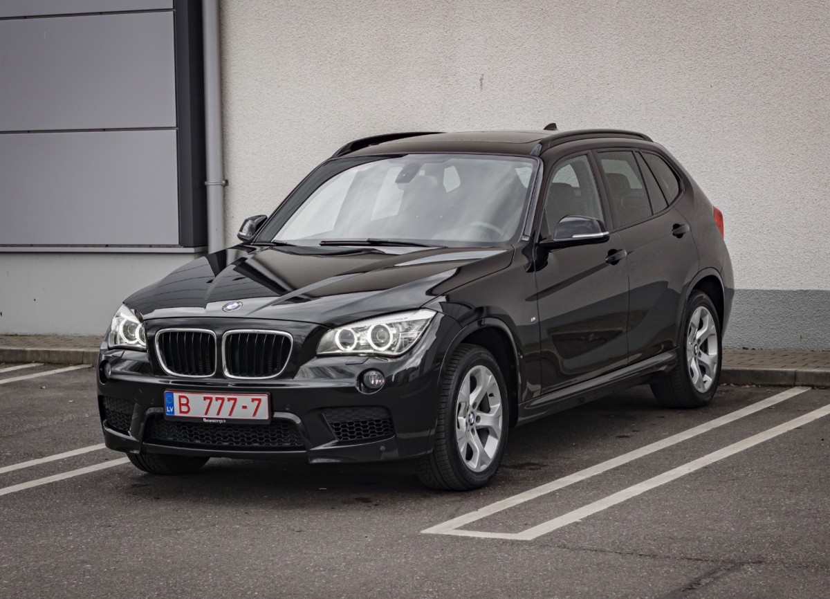 BMW X1