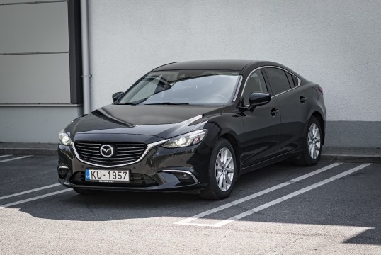 Mazda 6