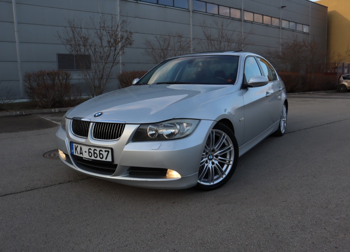 BMW 325