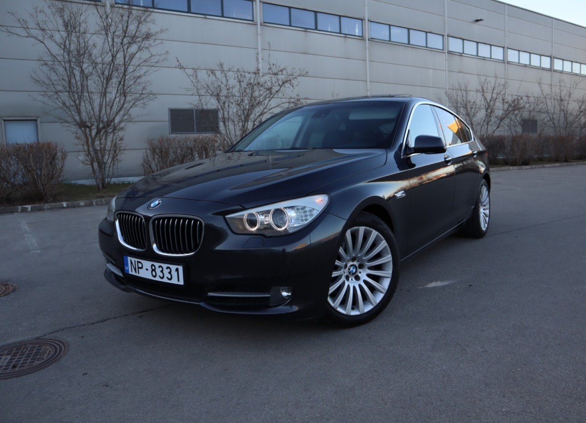 BMW 530