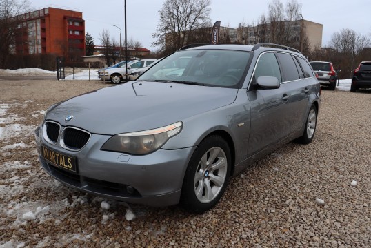 BMW 530