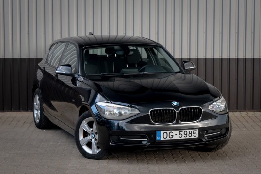 BMW 118