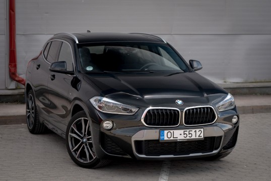 BMW X2
