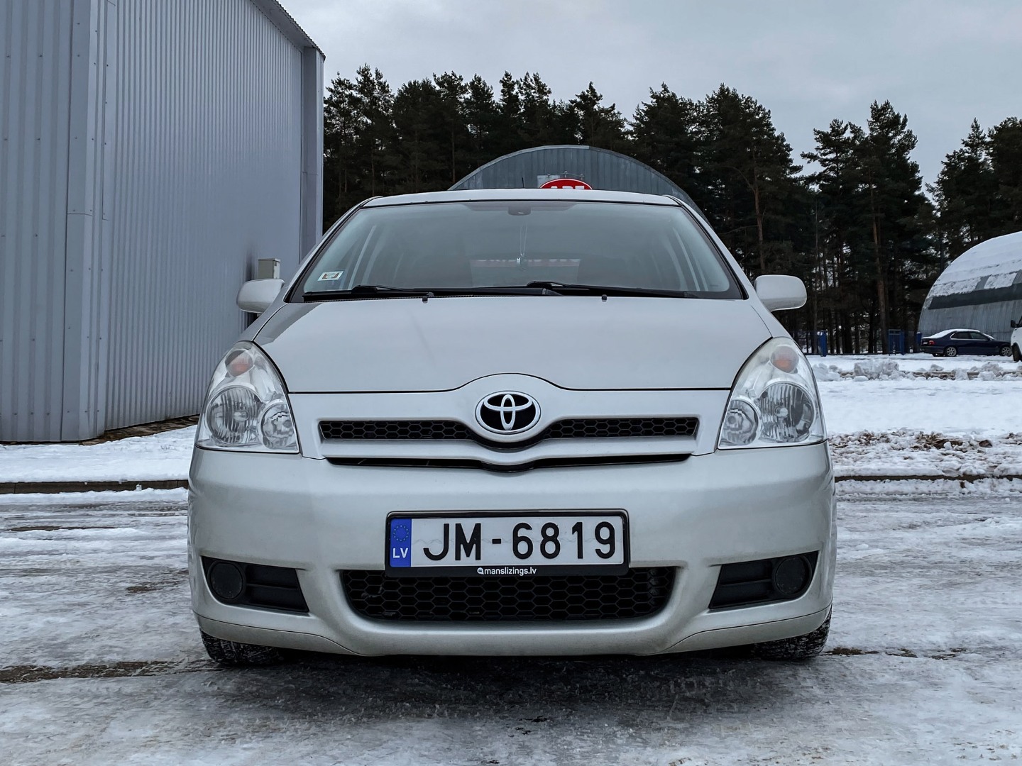 Купить б/у Toyota Corolla Verso, 2.2 дизель, минивен, 2007 год. Коробка  передач:ручная. - manslizings.lv.