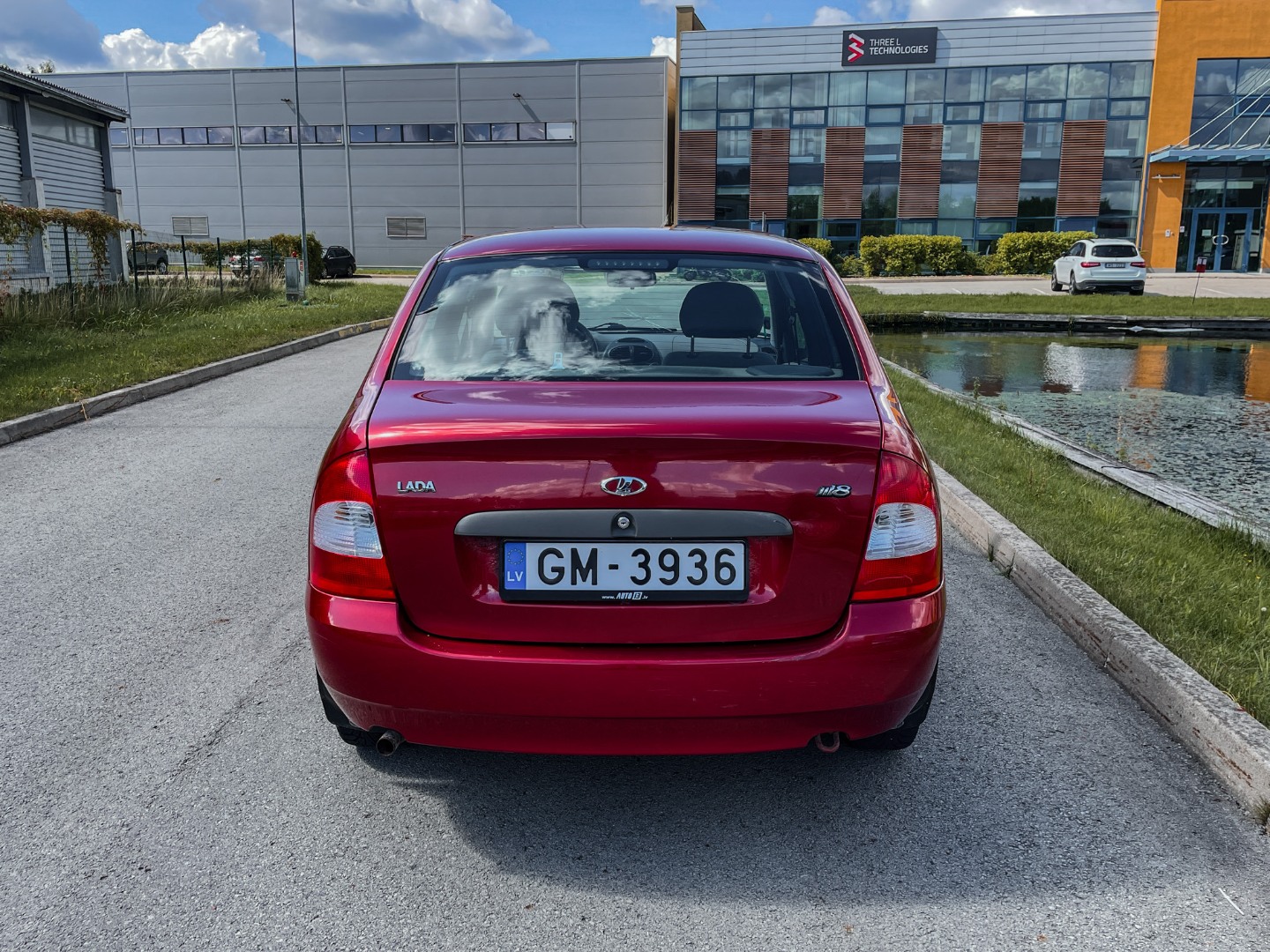 Купить б/у LADA 1118, 1.6 бензин, седан, 2007 год. Коробка передач:ручная.  - manslizings.lv.