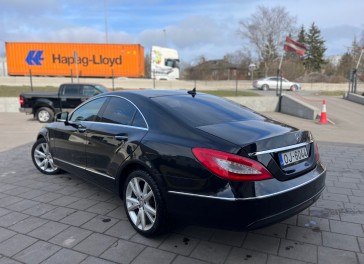 Mercedes-Benz CLS350