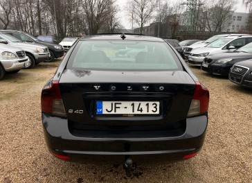 Volvo S40