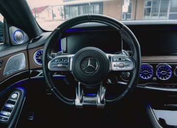 Mercedes-Benz S500