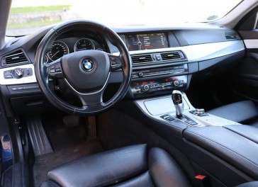 BMW 525