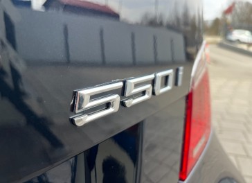 BMW 550