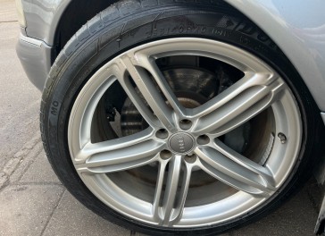 Audi S8