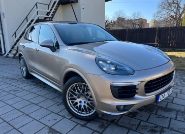 Porsche Cayenne S