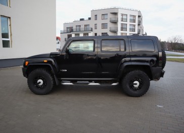 Hummer H3