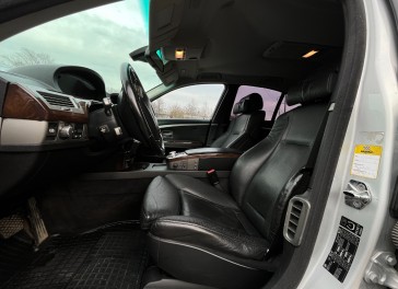 BMW 730