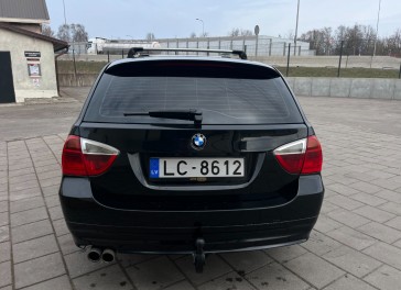 BMW 325