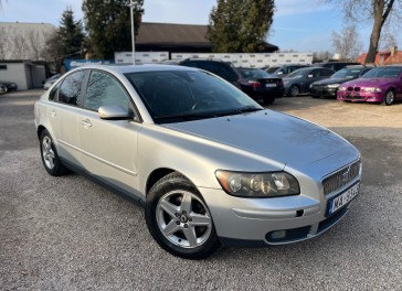 Volvo S40